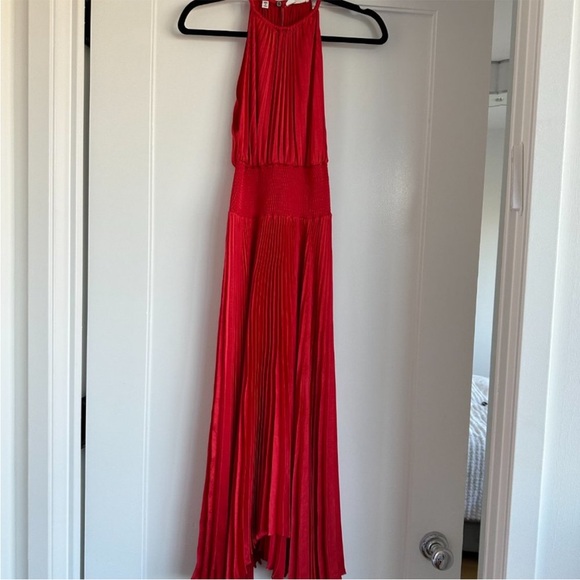 A.L.C. Asymmetric Pleated Midi-dress Red Halter Neckline Smocked Worn once. - Picture 4 of 7